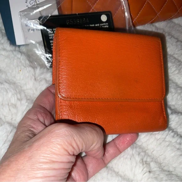 CHANEL Quilted Burnt Orange Tote and Wallet - Picture 5 of 6